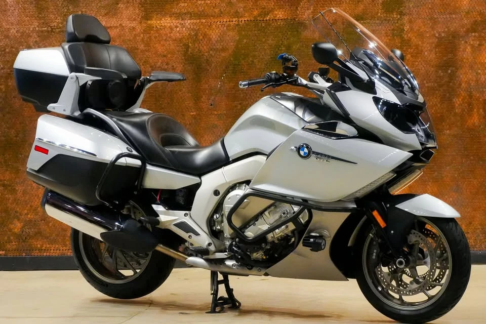 2016 BMW K1600 - Image 5 of 6