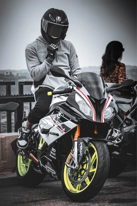2016 BMW S1000 - Image 9 of 16