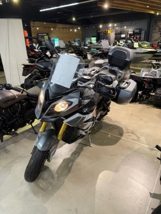 2016 BMW S1000 - Image 5 of 6