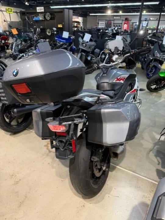 2016 BMW S1000 - Image 6 of 6