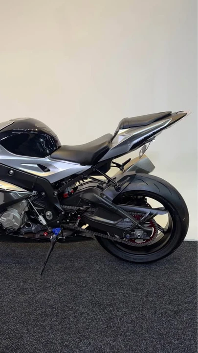 2016 BMW S1000 - Image 8 of 10