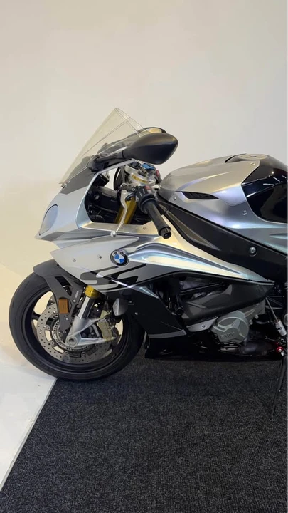2016 BMW S1000 - Image 6 of 10