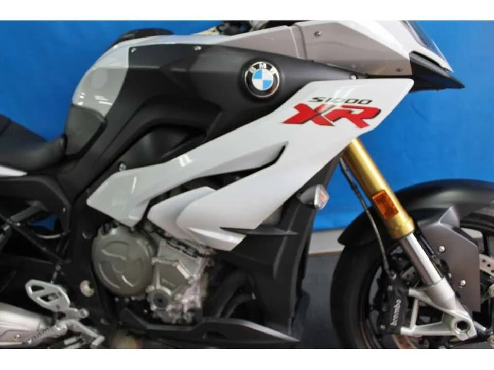 2016 BMW S1000 - Image 8 of 8