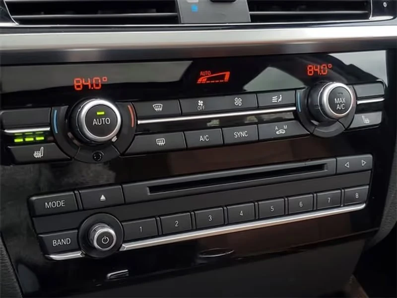 2016 BMW F25 X3 - Image 14 of 19