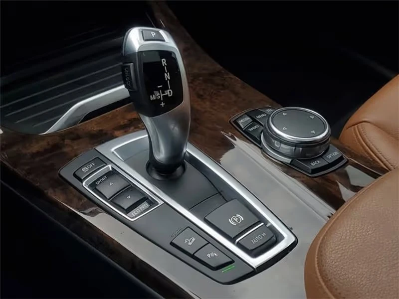 2016 BMW F25 X3 - Image 15 of 19