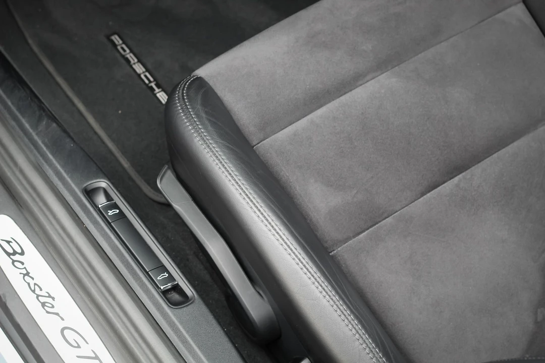 2016 Porsche 981 Boxster GTS - Image 10 of 17