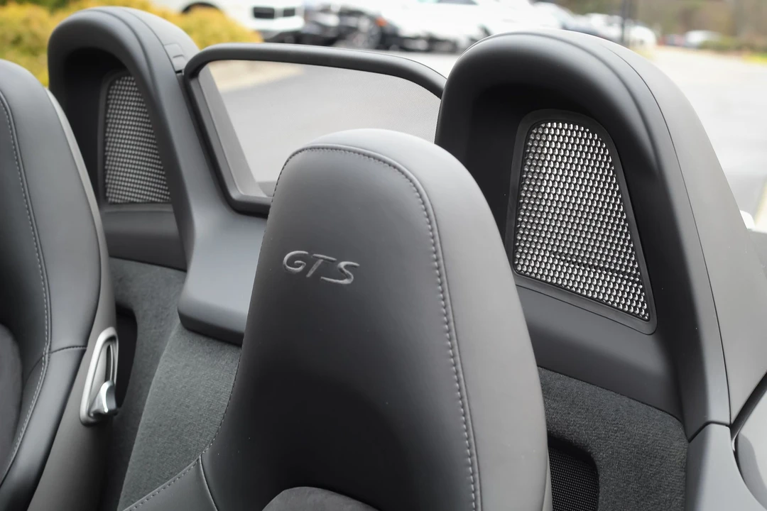 2016 Porsche 981 Boxster GTS - Image 12 of 17