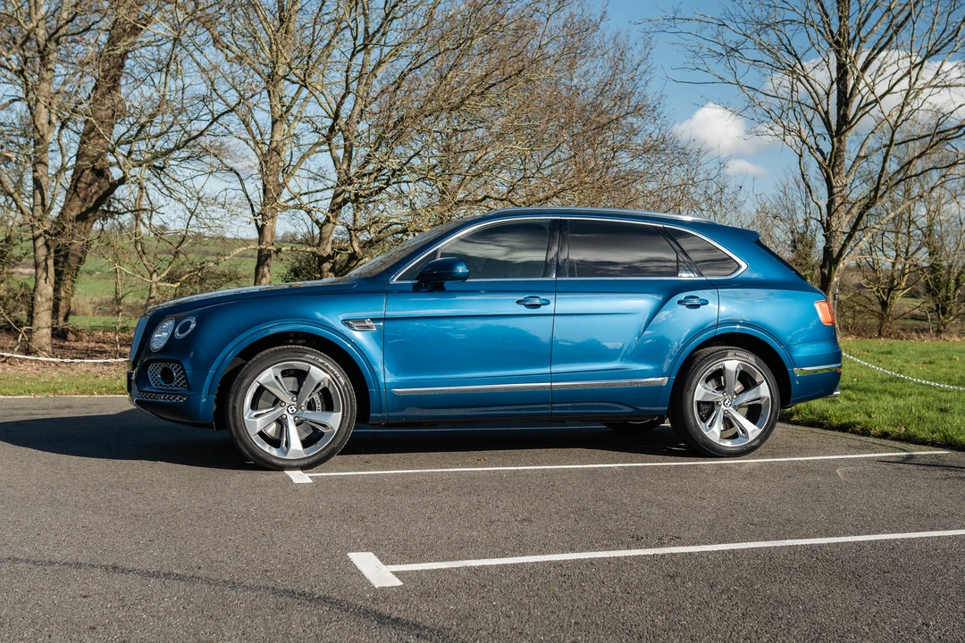 2016 Bentley Bentayga - Image 14 of 31