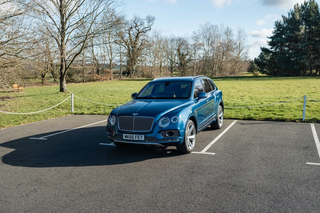 2016 Bentley Bentayga - Image 15 of 31