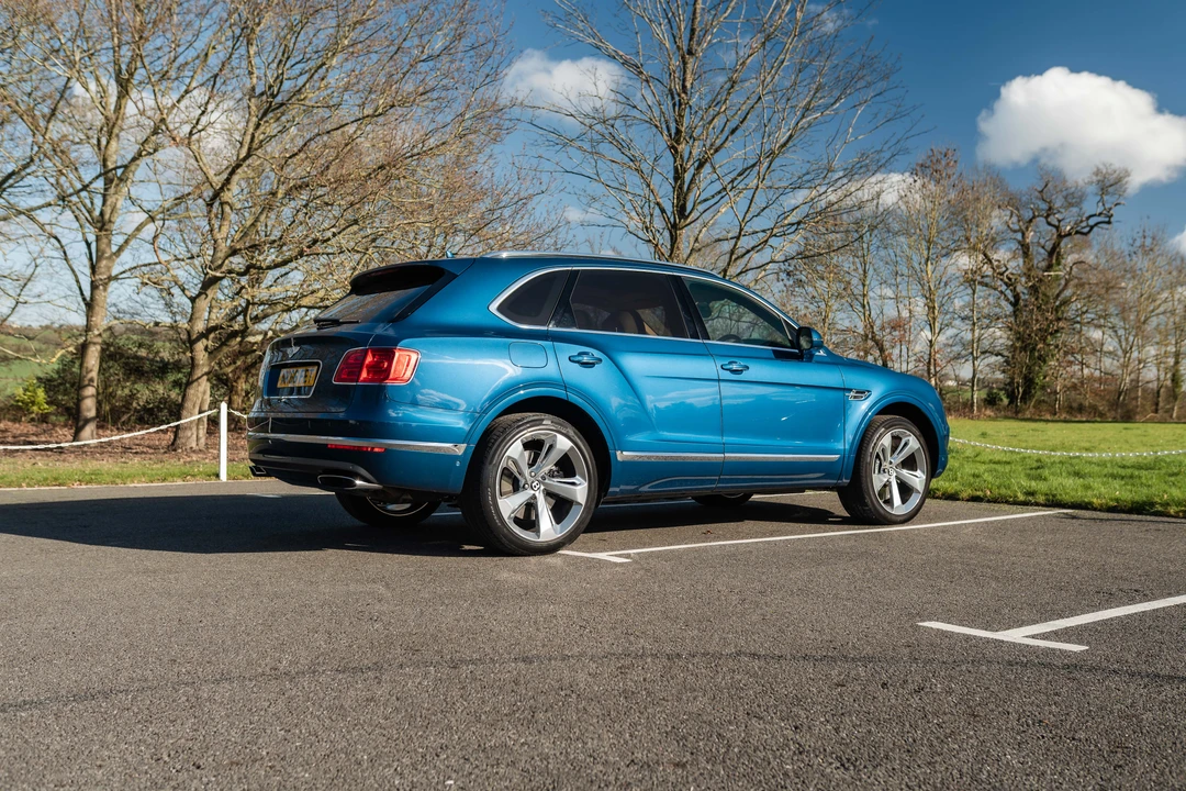 2016 Bentley Bentayga - Image 19 of 31