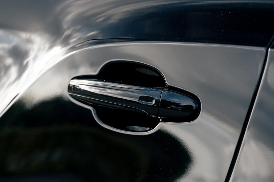 2016 Bentley Bentayga - Image 30 of 31
