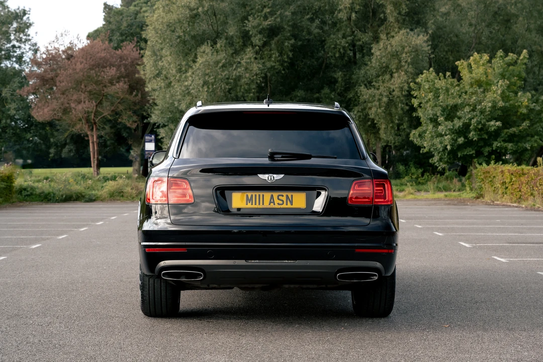 2016 Bentley Bentayga - Image 7 of 31