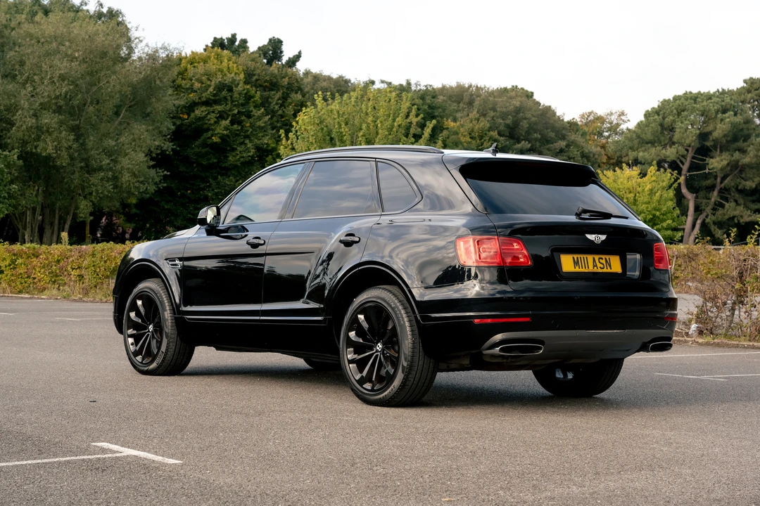 2016 Bentley Bentayga - Image 6 of 31