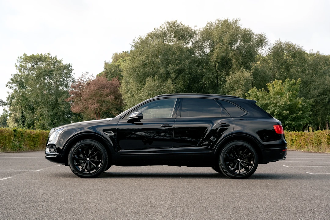 2016 Bentley Bentayga - Image 5 of 31
