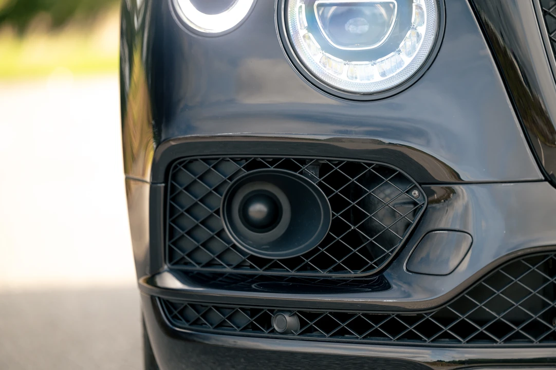 2016 Bentley Bentayga - Image 15 of 31