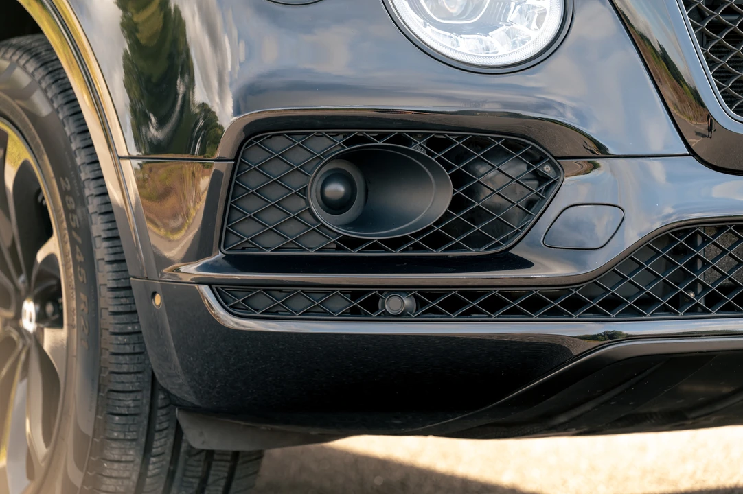 2016 Bentley Bentayga - Image 18 of 31