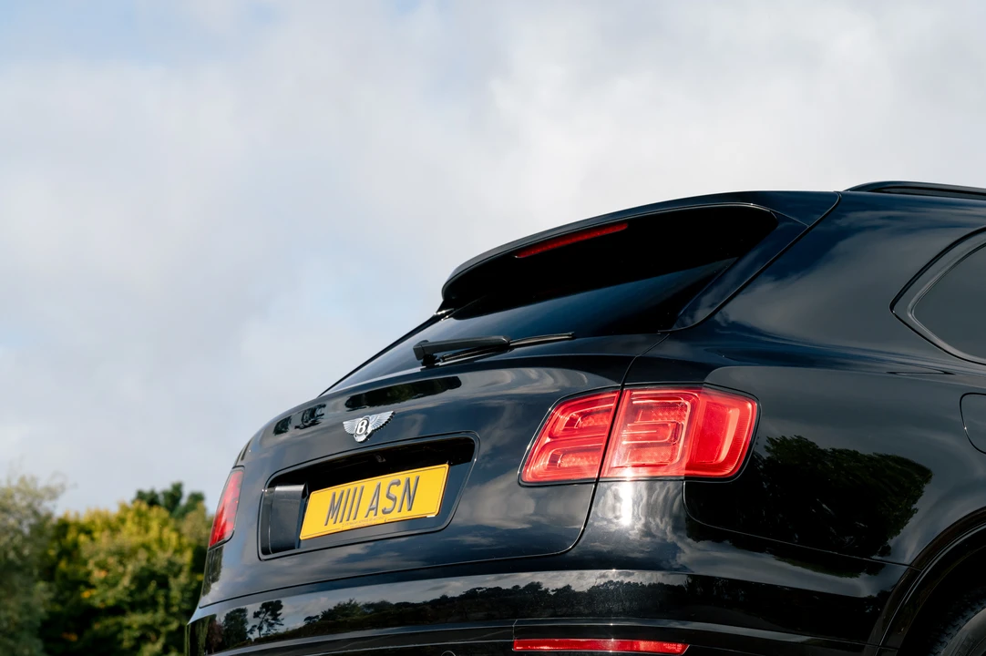 2016 Bentley Bentayga - Image 21 of 31