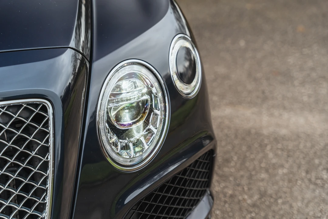 2016 Bentley Bentayga - Image 22 of 31