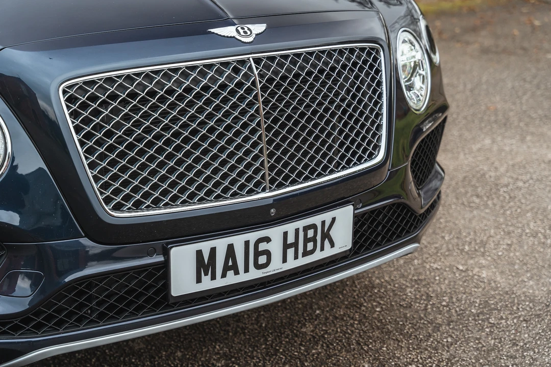 2016 Bentley Bentayga - Image 26 of 31
