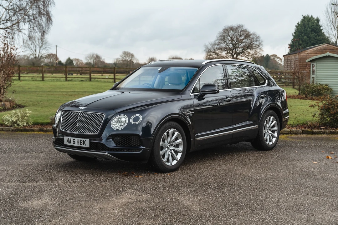 2016 Bentley Bentayga - Image 4 of 31