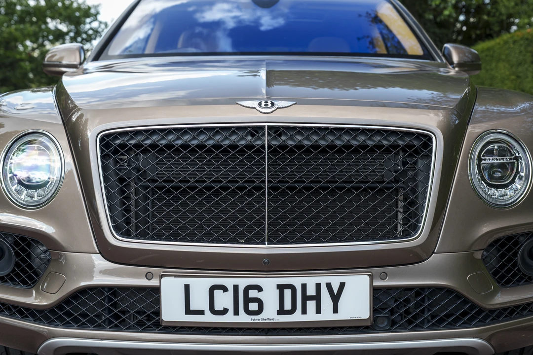 2016 Bentley Bentayga - Image 15 of 31