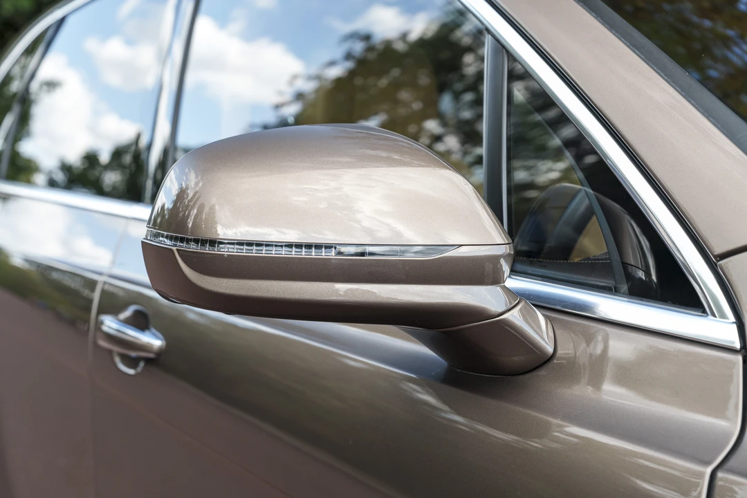 2016 Bentley Bentayga - Image 21 of 31