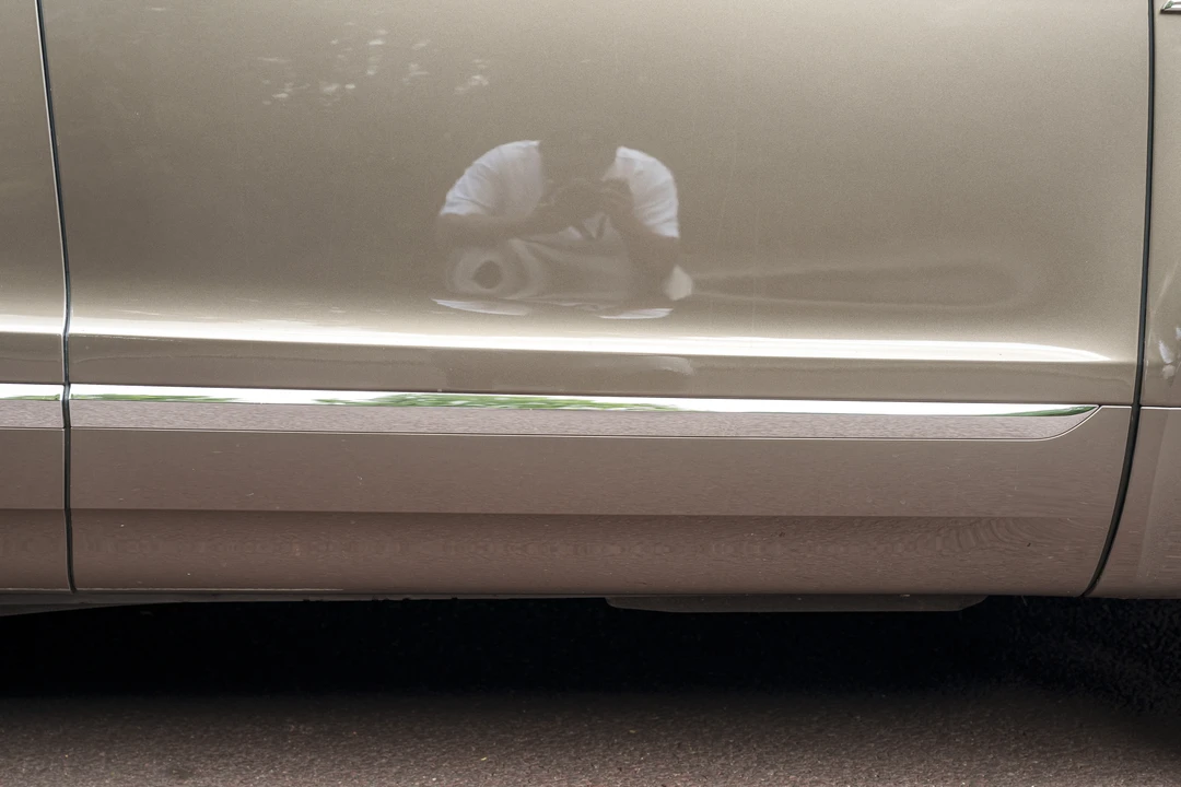 2016 Bentley Bentayga - Image 23 of 31