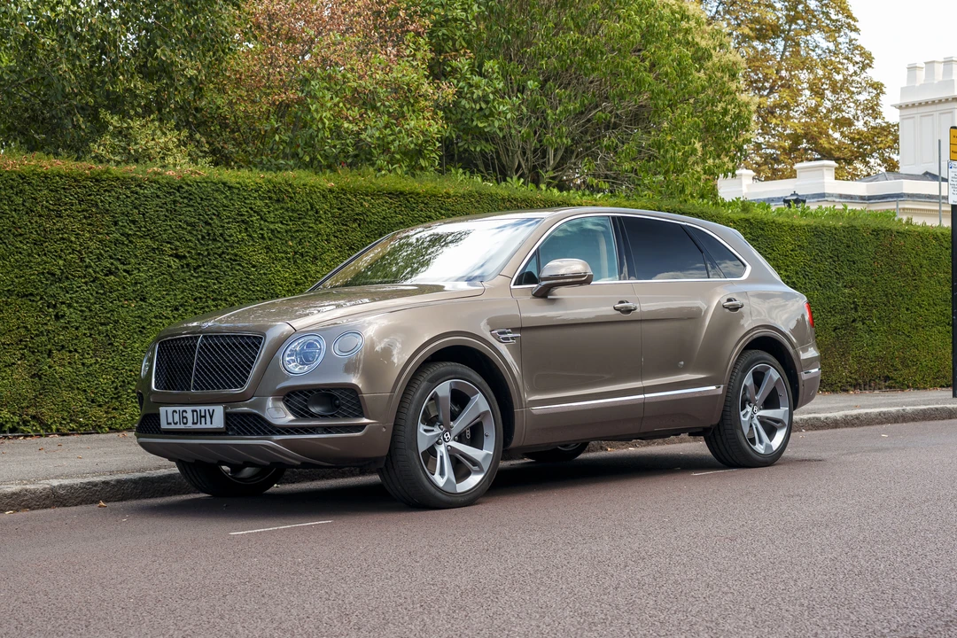 2016 Bentley Bentayga - Image 3 of 31