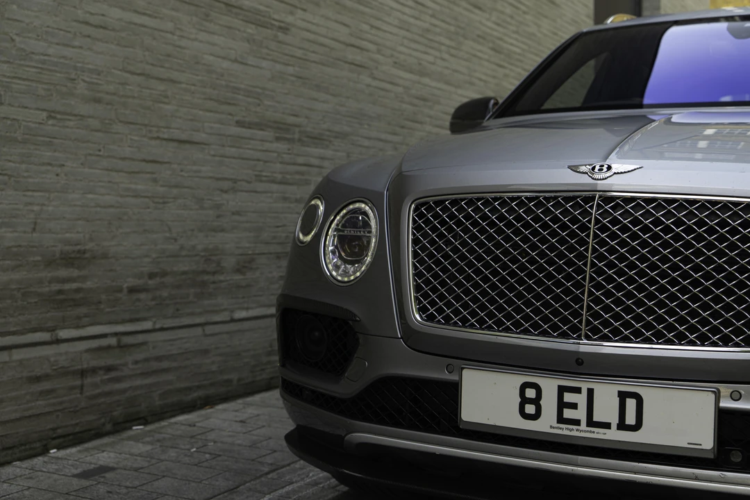 2016 Bentley Bentayga - Image 25 of 31