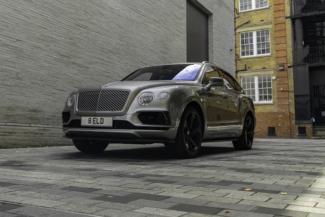 2016 Bentley Bentayga - Image 11 of 31