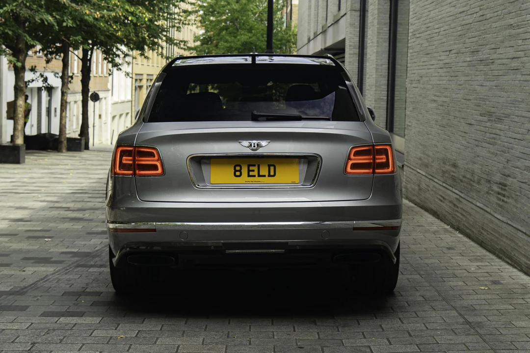 2016 Bentley Bentayga - Image 15 of 31