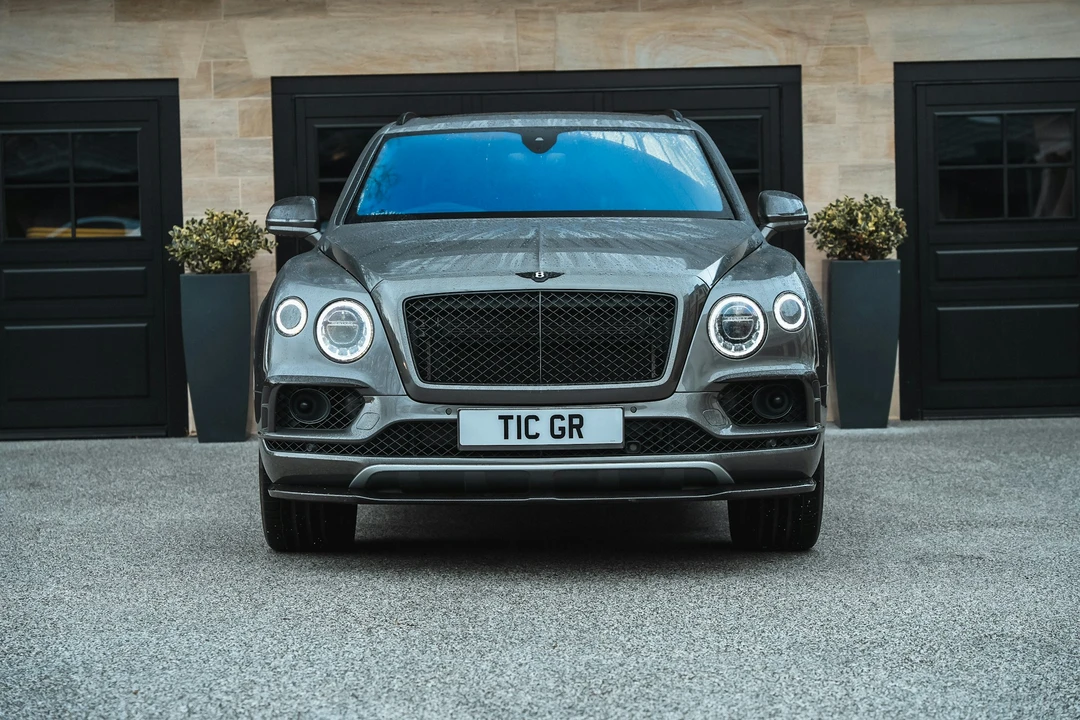 2016 Bentley Bentayga - Image 10 of 21
