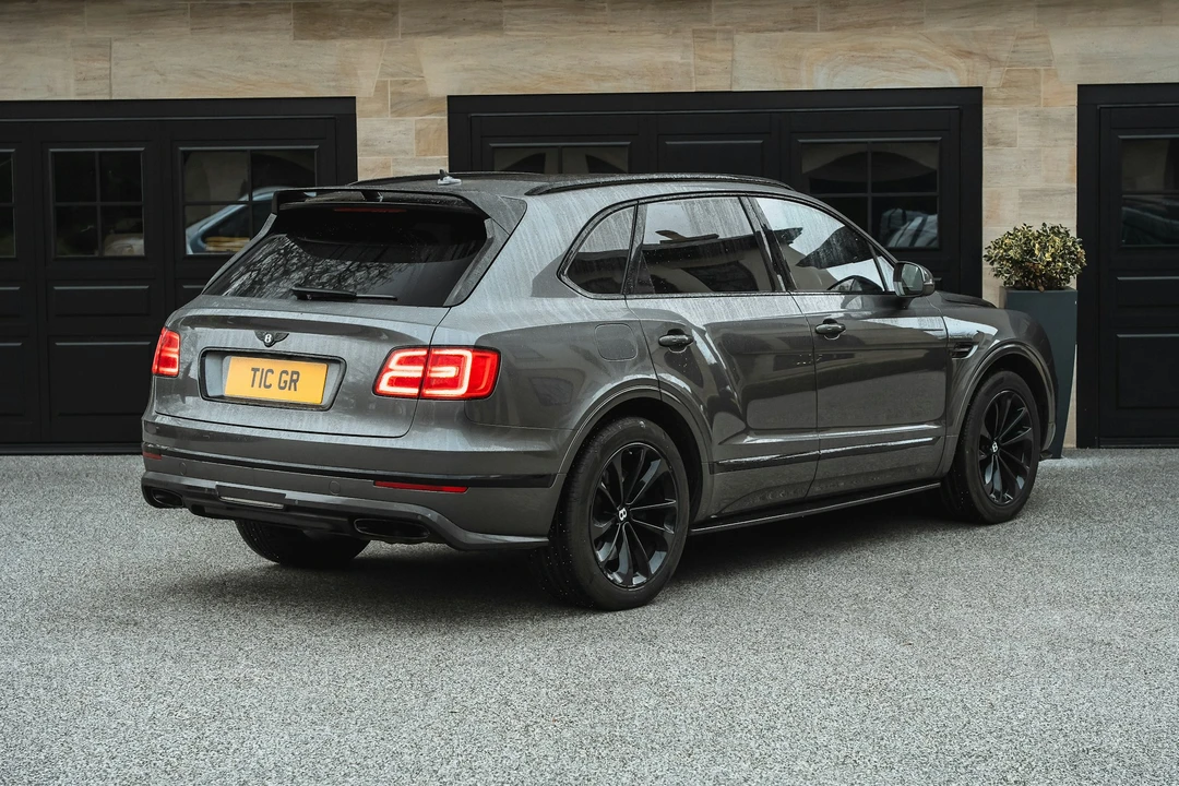 2016 Bentley Bentayga - Image 5 of 21