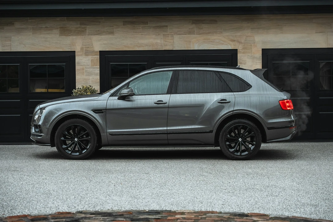 2016 Bentley Bentayga - Image 16 of 21