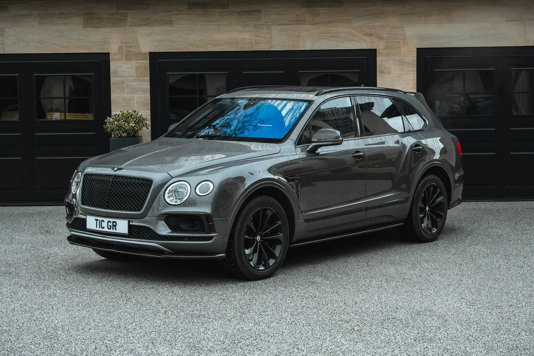 2016 Bentley Bentayga - Image 9 of 21