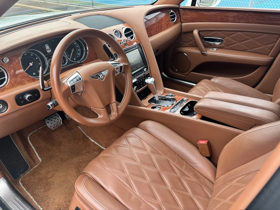 2016 Bentley Continental Flying Spur - Image 9 of 17
