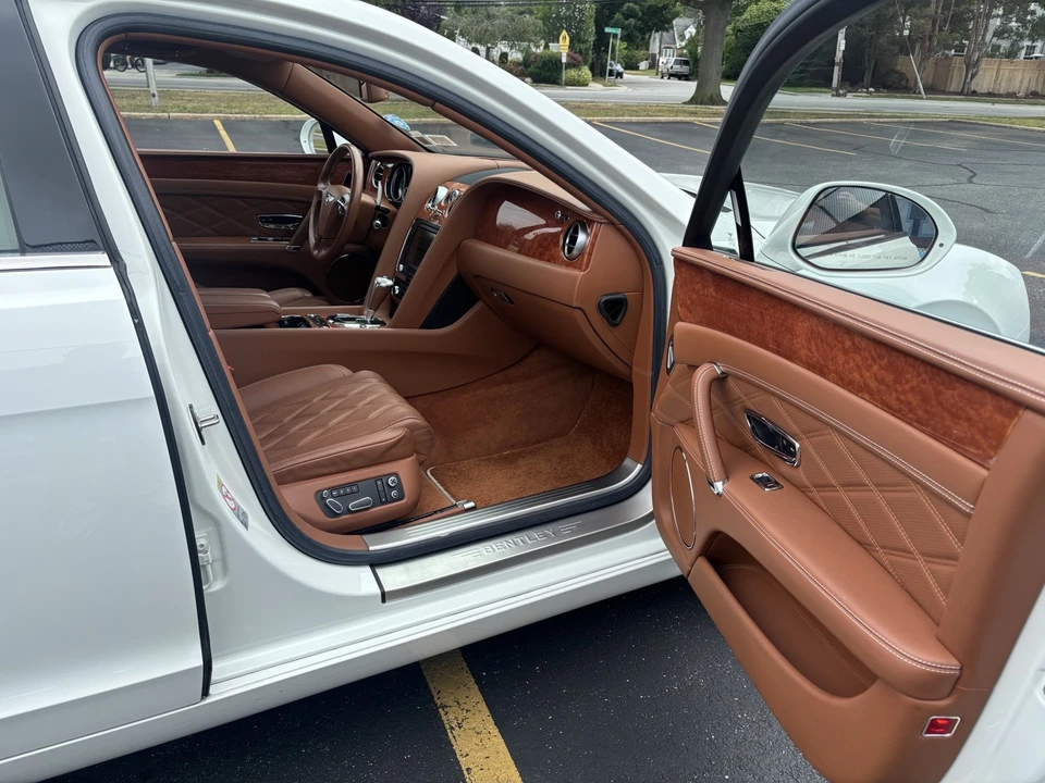 2016 Bentley Continental Flying Spur - Image 13 of 17