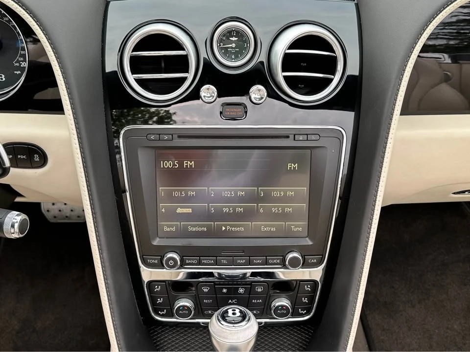 2016 Bentley - Image 7 of 11