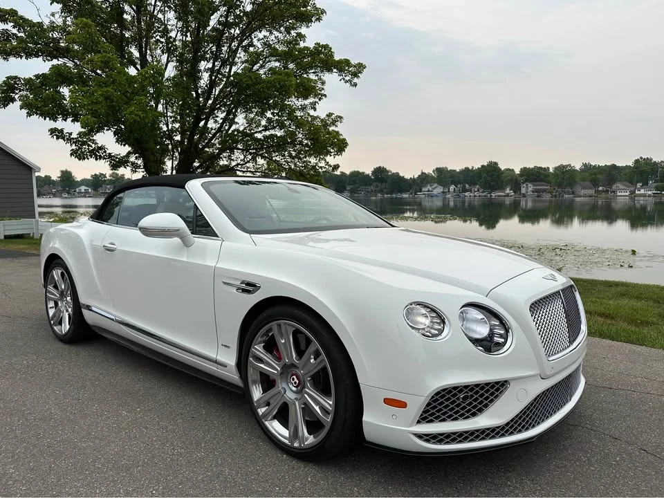 2016 Bentley - Image 9 of 11
