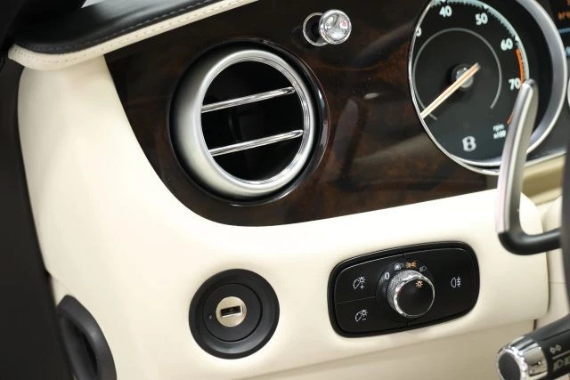 2016 Bentley Continental GT 2nd Gen - Image 24 of 31