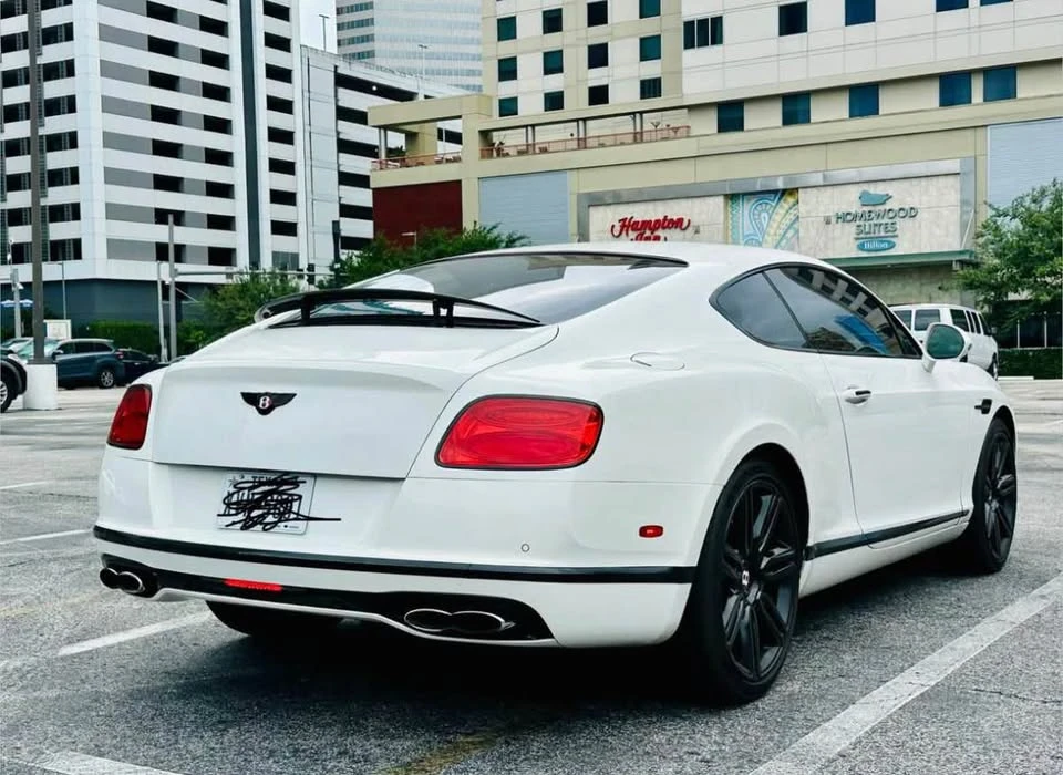 2016 Bentley Continental GT V8 2nd Gen - Image 12 of 20
