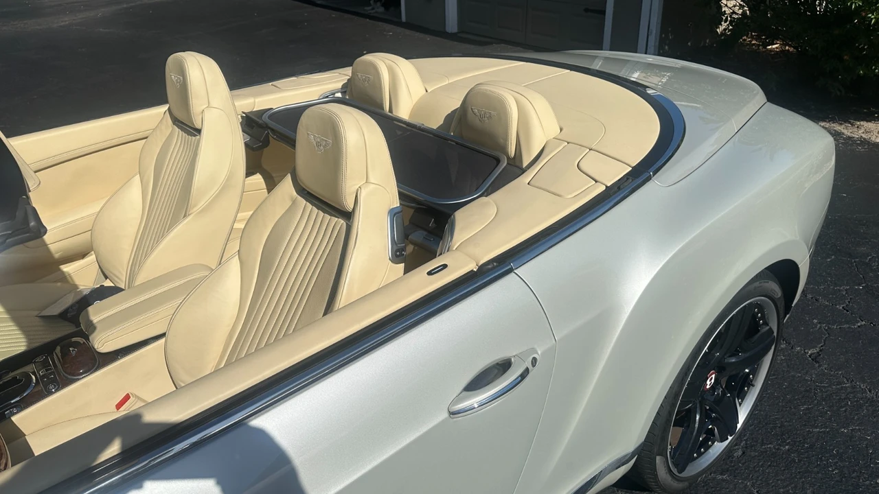 2016 Bentley Continental GTC - Image 19 of 21