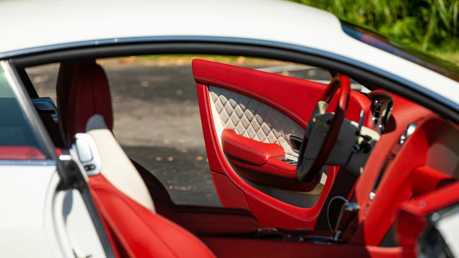 2016 Bentley Continental GT 2nd Gen - Image 26 of 31