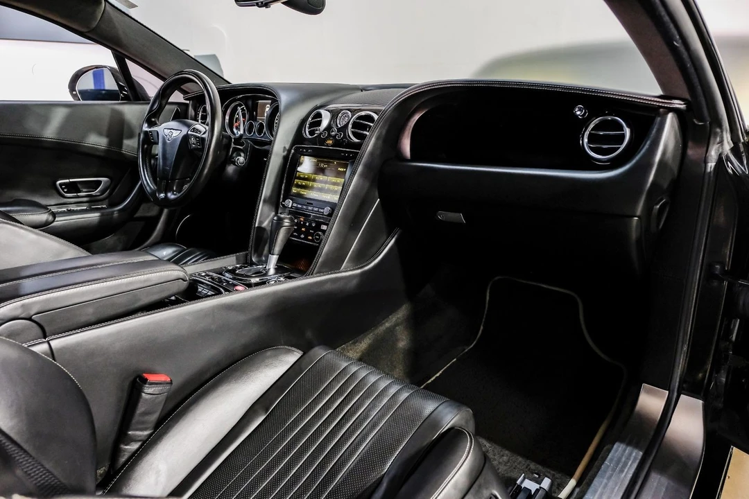 2016 Bentley Continental GT V8 2nd Gen - Image 19 of 21