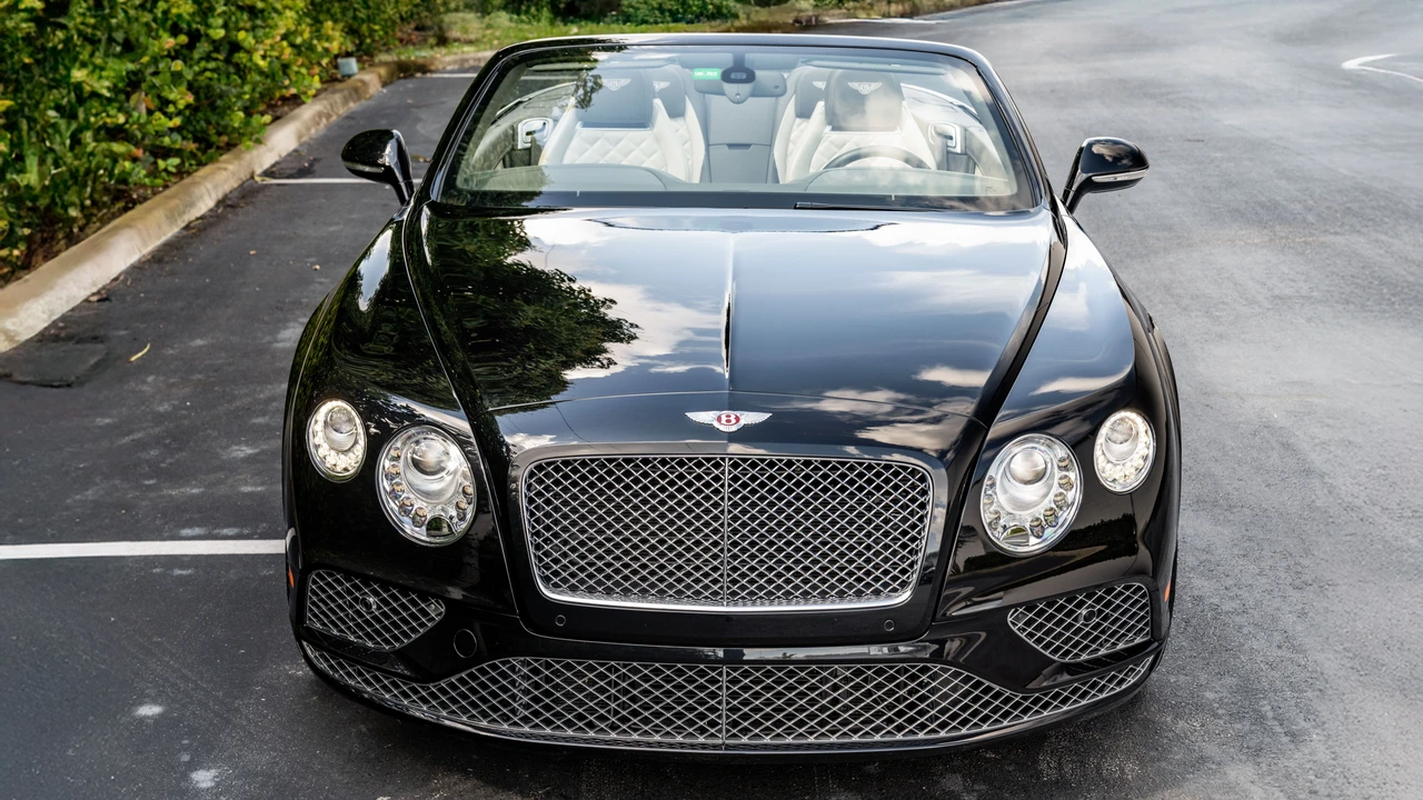 2016 Bentley Continental GT V8 2nd Gen - Image 2 of 31