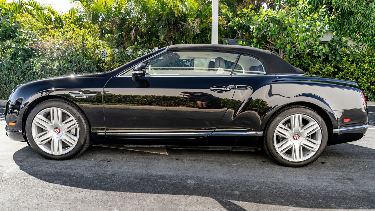 2016 Bentley Continental GT V8 2nd Gen - Image 17 of 31