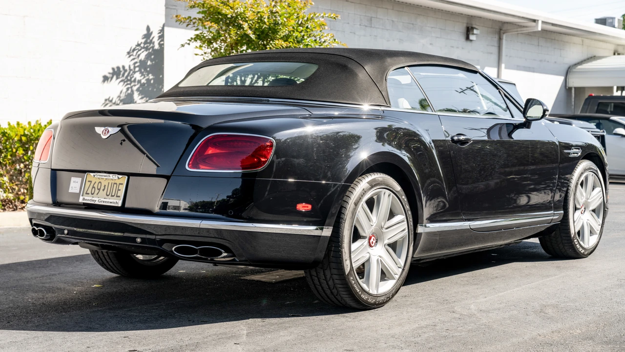 2016 Bentley Continental GT V8 2nd Gen - Image 14 of 31