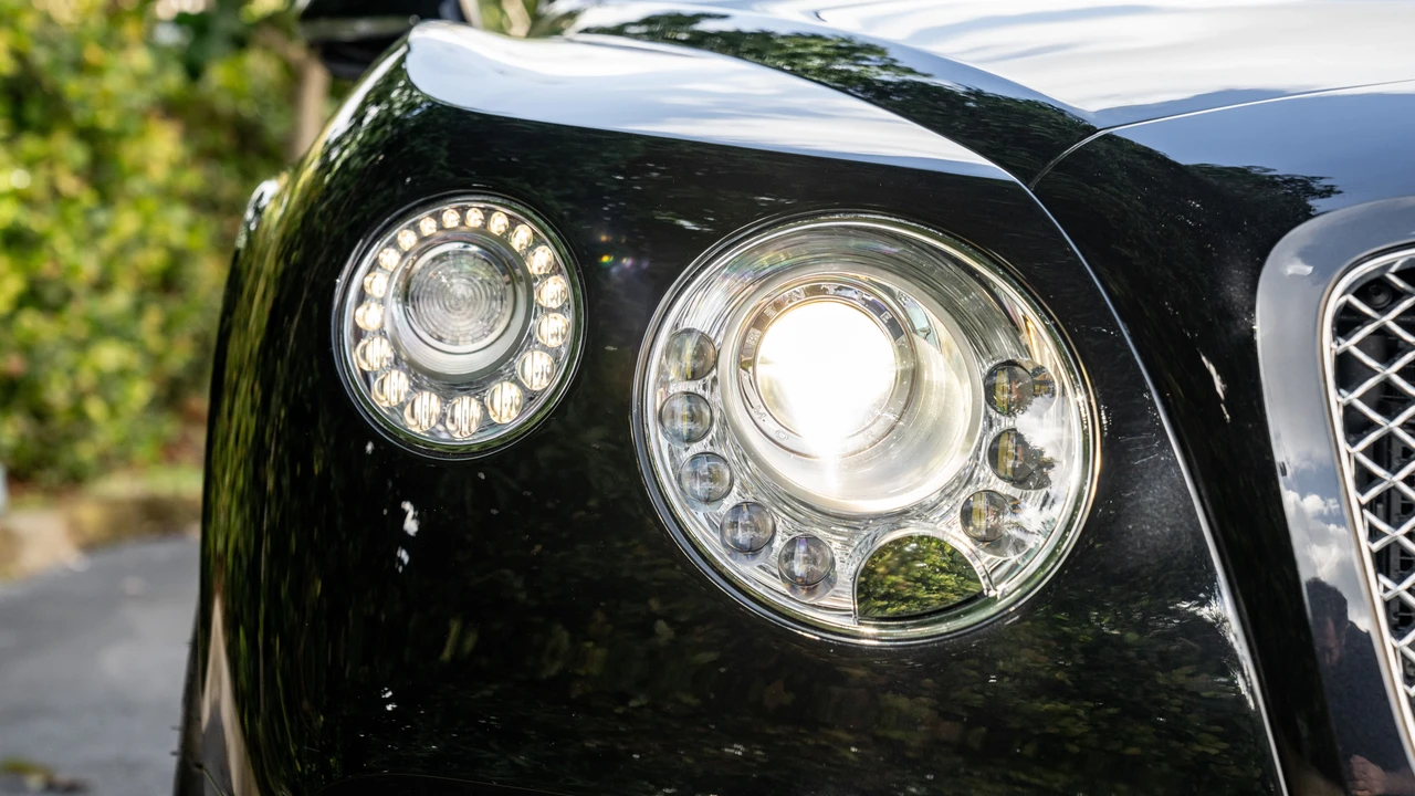 2016 Bentley Continental GT V8 2nd Gen - Image 24 of 31