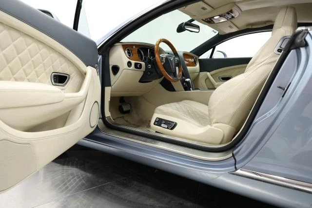 2016 Bentley Continental GT V8 2nd Gen - Image 10 of 12