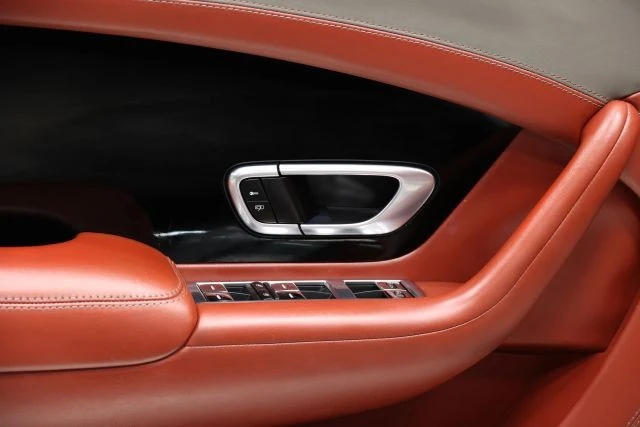 2016 Bentley Continental GTC - Image 12 of 31